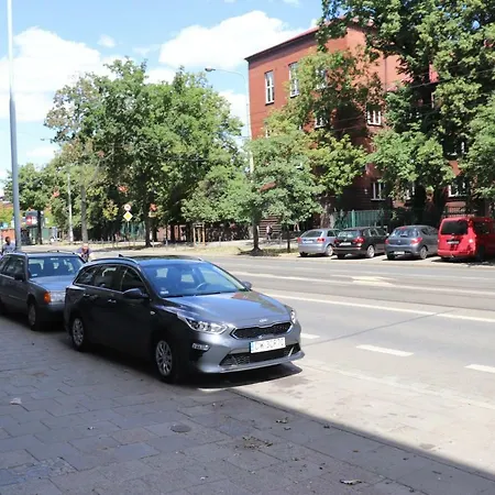 Apartman Nighthost- Trzebnicka 84 *